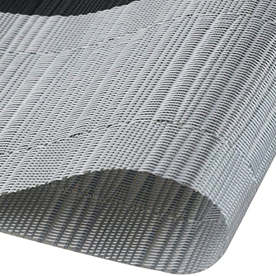 Elegance Weave Heat-Resistant Placemats
