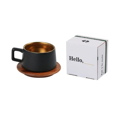 Taza de café de 23 ml con elegante platillo dorado y plateado 