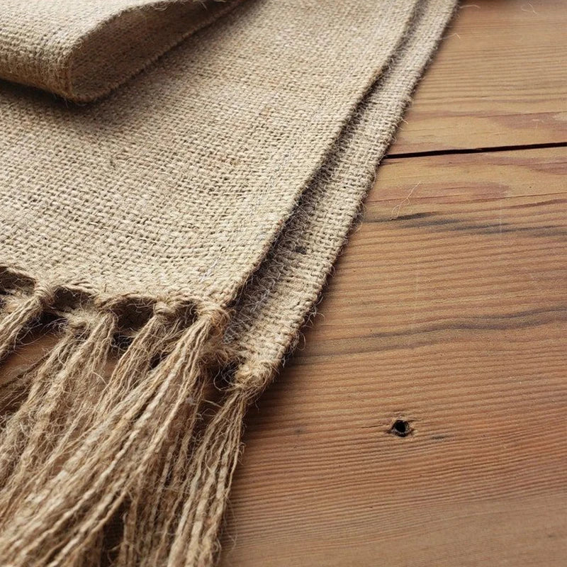 Natural Jute Tablerunner Tassel for Christmas Home Table Decoration Table Flag Cloth Wedding Decoration Table Runner