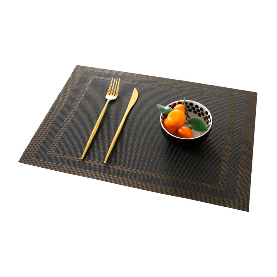 Elegance Weave Heat-Resistant Placemats