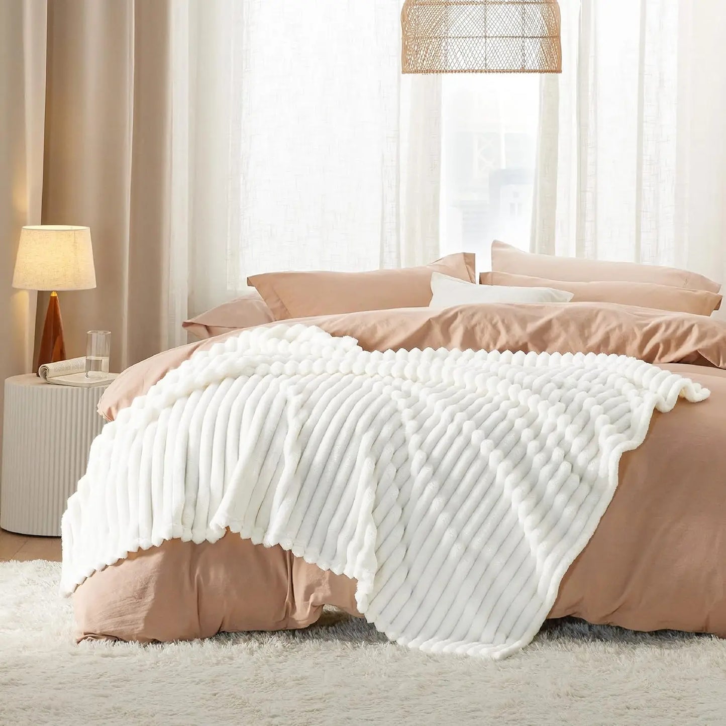 Cobertor Fleece Macio – Aquece Sem Peso e Confortável