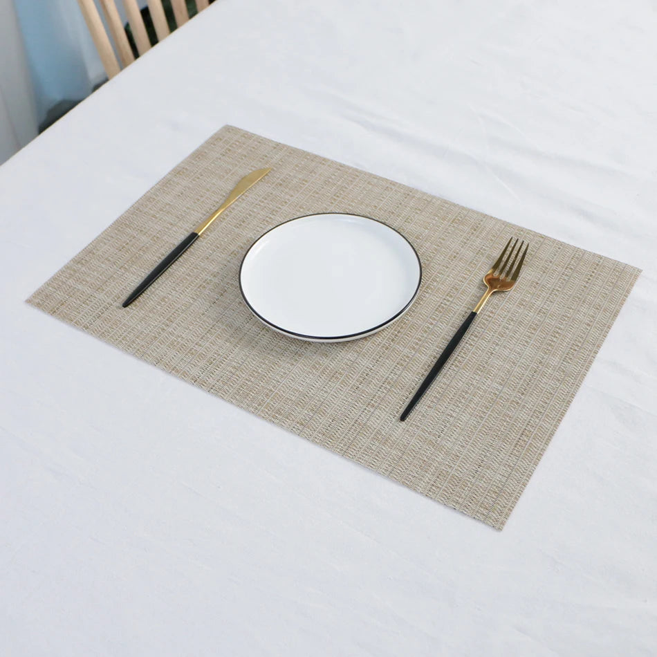 Elegance Weave Heat-Resistant Placemats