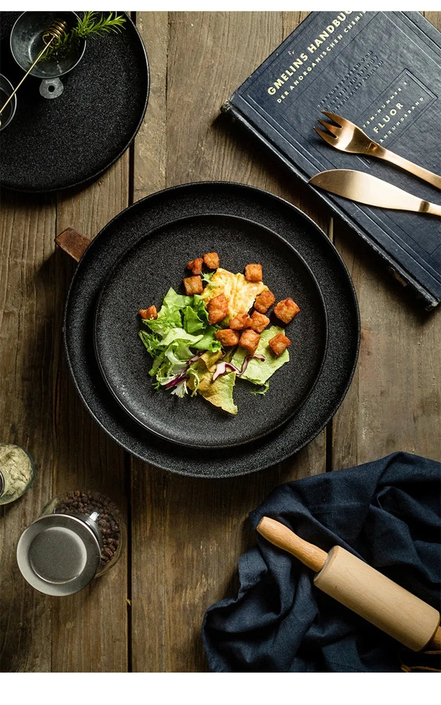 Japanese Style Black Ceramic Plate Set