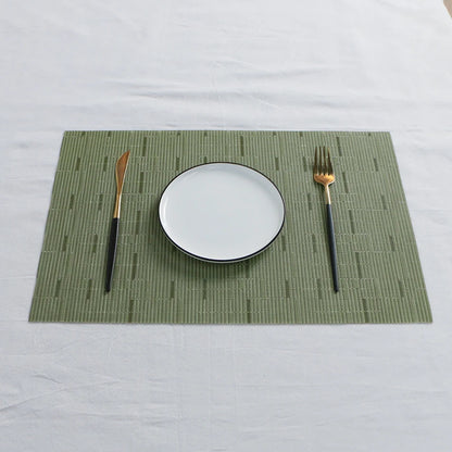 Elegance Weave Heat-Resistant Placemats