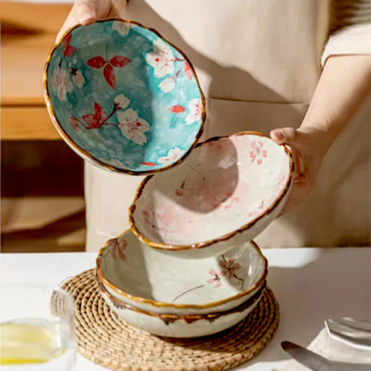Pratos de cerâmica em estilo japonês